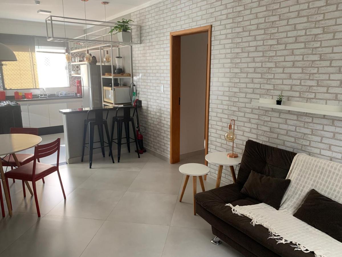 Apto 2o Andar Novo 2 Dorm - Proximo Ao Centro Apartment *